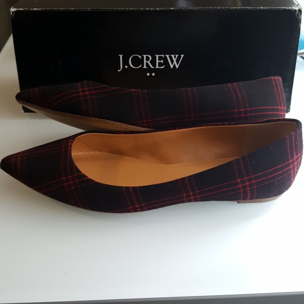 20:07  JCrew Plaid Pointed Flats - Picture 8 of 12